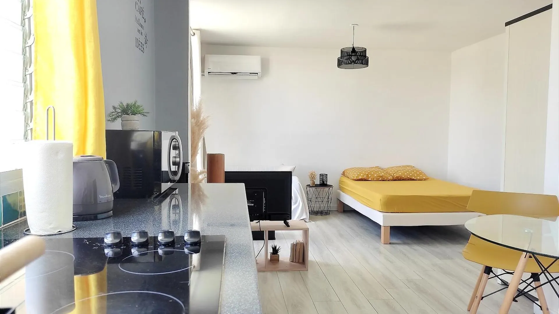 Appartement Charmant Studio idéalement situé a la Marina du Gosier à Pointe-à-Pitre